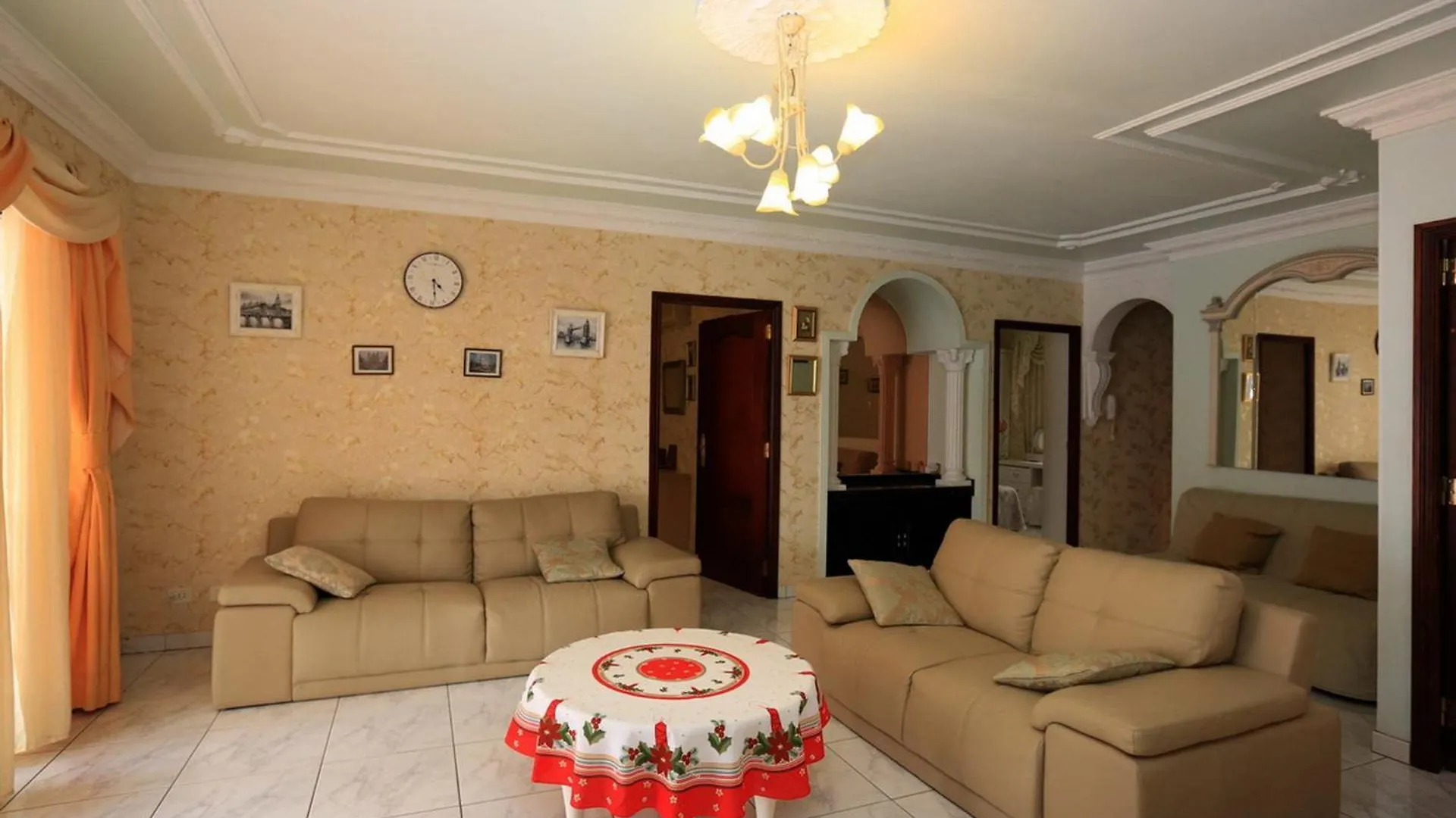 Luxurious Violet Villa Costa Adeje  Costa Adeje (Tenerife)