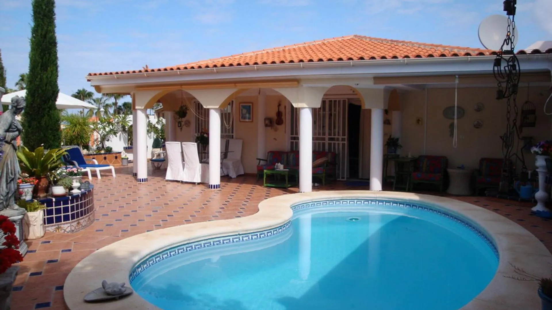 Luxurious Violet Villa Costa Adeje   Costa Adeje (Tenerife)